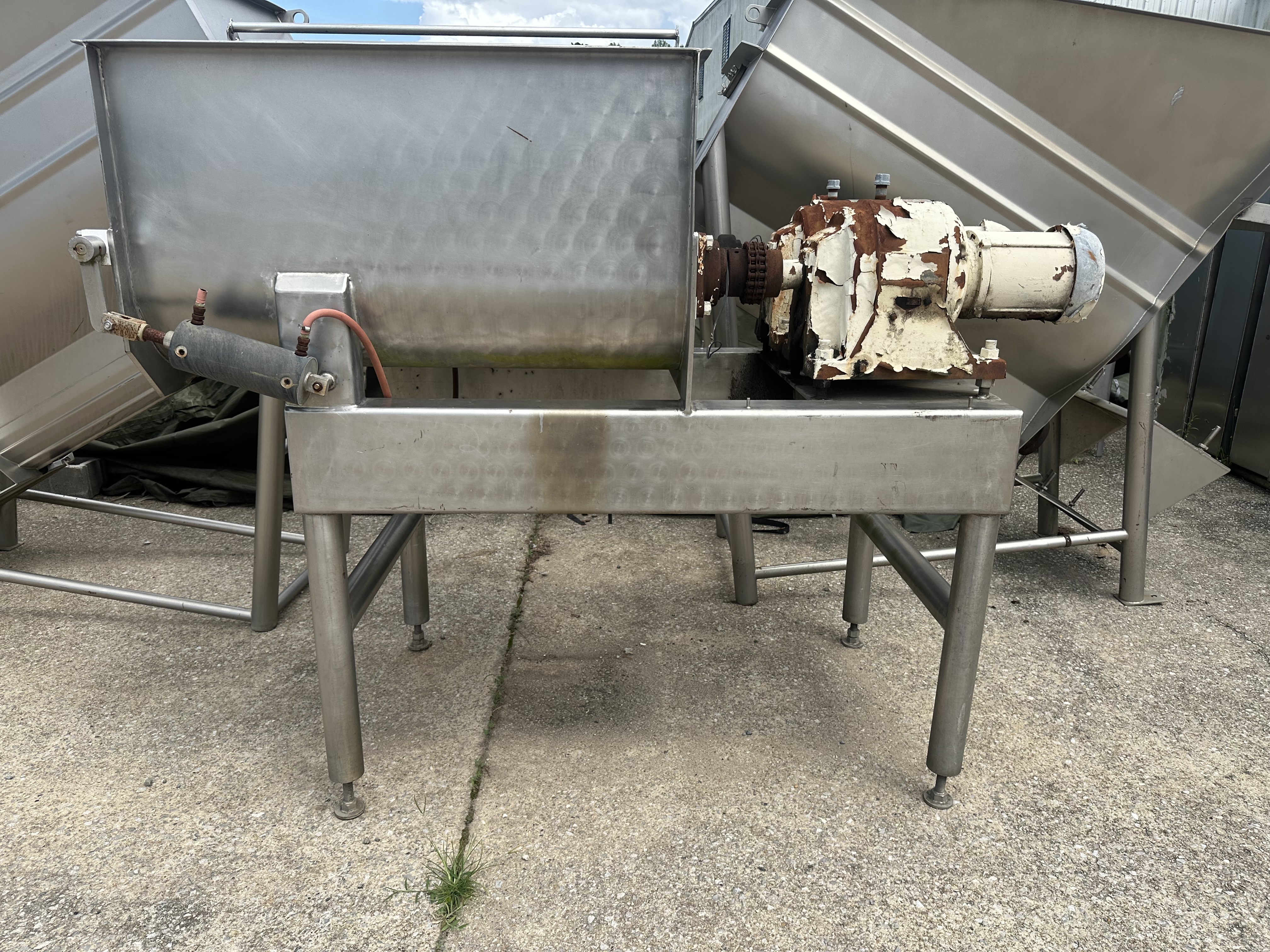 Dual ShaftAuger Blender/ w Allis Chalmers Motor